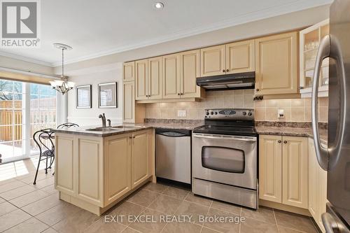 67 Hawktree, Ottawa, ON - Indoor Photo Showing Kitchen With Double Sink