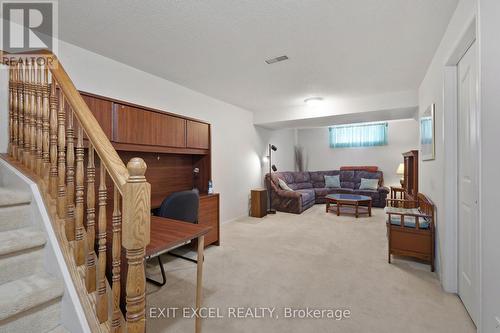 67 Hawktree, Ottawa, ON - Indoor Photo Showing Other Room