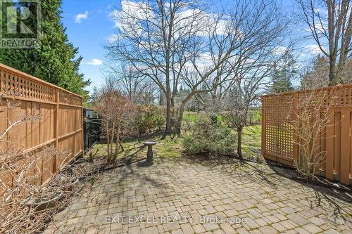 67 Hawktree, Ottawa, ON - Outdoor