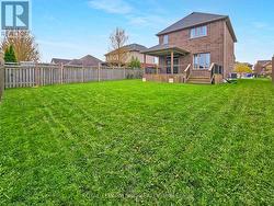 Partly covered deck. - 