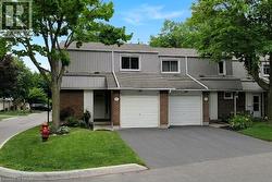 477 WOODVIEW Road Unit# 1  Burlington, ON L7N 2Z9