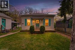 111 SYDENHAM Street Dundas, ON L9H 2V5