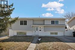 3339 Fairlight DRIVE  Saskatoon, SK S7M 4N1