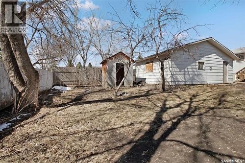 3339 Fairlight Drive, Saskatoon, SK - Outdoor