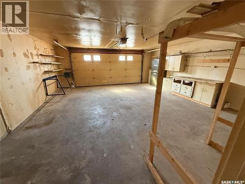 3116 Grey Owl Crescent, Prince Albert, SK - Indoor Photo Showing Garage