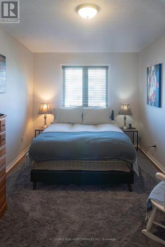 11 Great Oak Private, Ottawa, ON - Indoor Photo Showing Bedroom