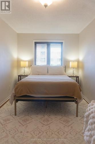 11 Great Oak Private, Ottawa, ON - Indoor Photo Showing Bedroom