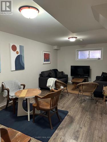 11 Great Oak Private, Ottawa, ON - Indoor