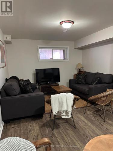 11 Great Oak Private, Ottawa, ON - Indoor