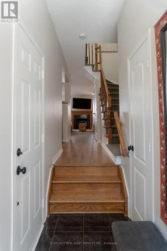 11 Great Oak Private, Ottawa, ON - Indoor Photo Showing Other Room