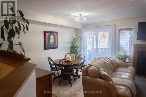 11 Great Oak Private, Ottawa, ON - Indoor Photo Showing Other Room