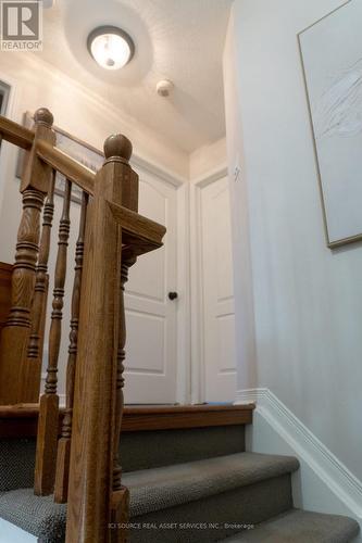 11 Great Oak Private, Ottawa, ON - Indoor Photo Showing Other Room