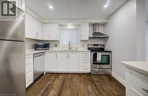 255 Highbrook Crescent, Kitchener, ON - Indoor Photo Showing Kitchen With Stainless Steel Kitchen