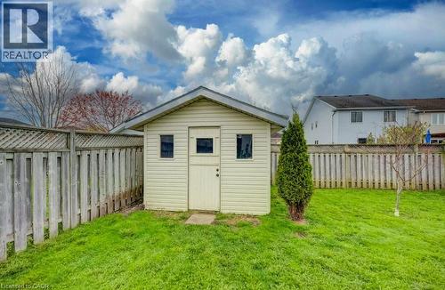 255 Highbrook Crescent, Kitchener, ON - Outdoor