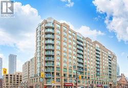 PH08 - 109 FRONT STREET E Toronto, ON M5A 4P7