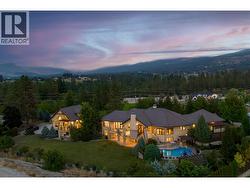 4326- 4330 Bedford Lane Kelowna, BC V1W 3C5