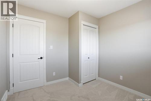 210 Padget Crescent, Saskatoon, SK - Indoor Photo Showing Other Room