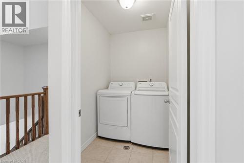 99 Panabaker Drive Unit# 35, Ancaster, ON - Indoor Photo Showing Laundry Room
