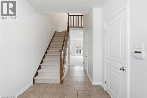 99 Panabaker Drive Unit# 35, Ancaster, ON - Indoor Photo Showing Other Room