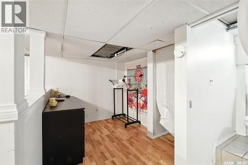 1009 Mcpherson Avenue, Saskatoon, SK - Indoor Photo Showing Other Room