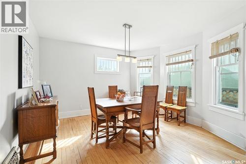 1009 Mcpherson Avenue, Saskatoon, SK - Indoor Photo Showing Dining Room