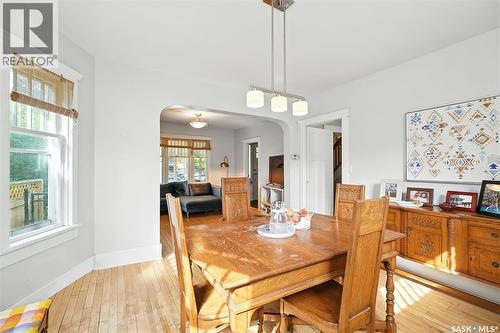 1009 Mcpherson Avenue, Saskatoon, SK - Indoor Photo Showing Dining Room