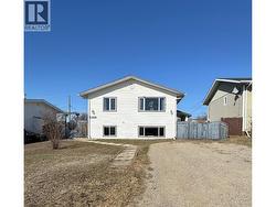 9672 N SPRUCE STREET Taylor, BC V0C 2K0