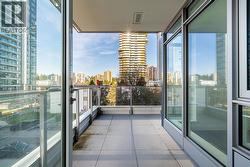 303 6398 SILVER AVENUE Burnaby, BC V5H 0K7