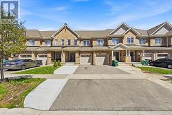 112 GOLDEN SPRINGS DRIVE Brampton, ON L7A 4N7