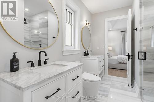 7 Campview Road, Hamilton, ON - Indoor Photo Showing Bedroom