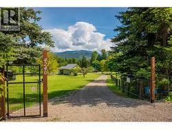 4240 Blewett Road Nelson, BC V1L 6X2