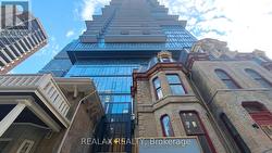 1707 - 634 CHURCH STREET Toronto, ON M4Y 0G9