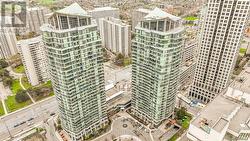 303 - 33 ELM DRIVE Mississauga, ON L5B 4M2