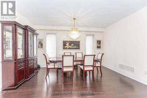 11 Algoma Drive, Vaughan, ON - Indoor Photo Showing Dining Room