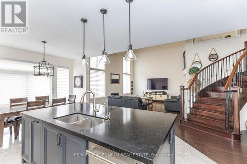 11 Algoma Drive, Vaughan, ON - Indoor Photo Showing Kitchen With Double Sink With Upgraded Kitchen