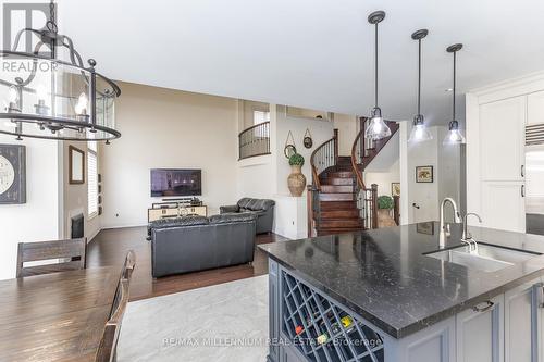 11 Algoma Drive, Vaughan, ON - Indoor