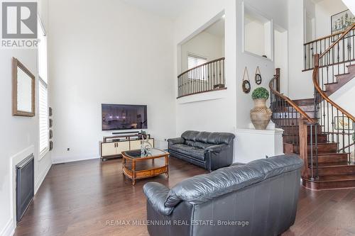 11 Algoma Drive, Vaughan, ON - Indoor Photo Showing Other Room