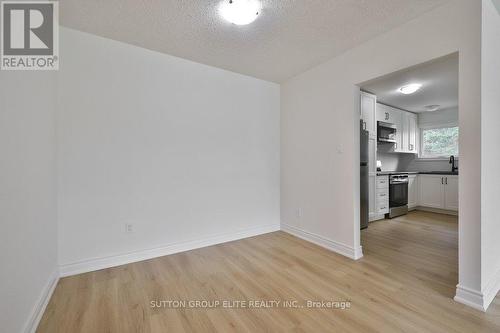 1488 Swanage Crescent Sw, Mississauga, ON - Indoor Photo Showing Other Room