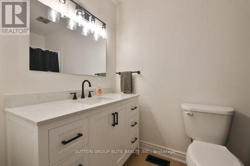 1488 Swanage Crescent Sw, Mississauga, ON - Indoor Photo Showing Bathroom