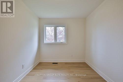 1488 Swanage Crescent Sw, Mississauga, ON - Indoor Photo Showing Other Room