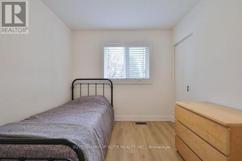 1488 Swanage Crescent Sw, Mississauga, ON - Indoor Photo Showing Bedroom