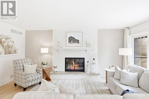 98 Moore Crescent, Blue Mountains, ON 