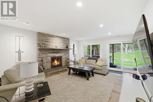 98 Moore Crescent, Blue Mountains, ON 