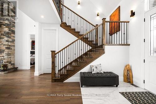 730 124 Highway, Mckellar, ON - Indoor Photo Showing Other Room
