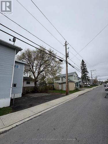 301 Third Street W, Cornwall, ON - Outdoor