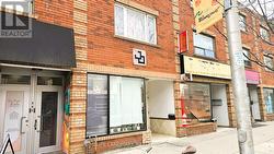 825 BLOOR STREET W Toronto, ON M6G 1M1