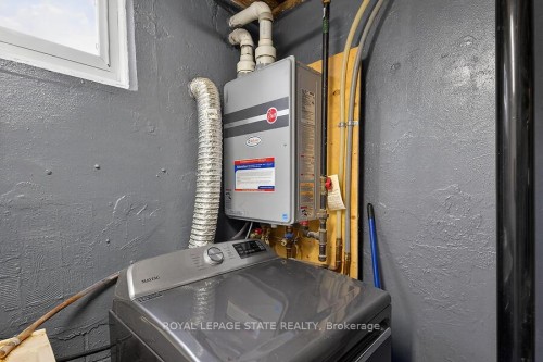419 East 42Nd Street, Hamilton, ON - Indoor Photo Showing Basement