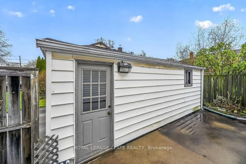 419 East 42Nd Street, Hamilton, ON - Outdoor