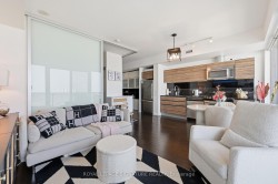 2805-390 Cherry Street Toronto, ON M5A 0E2