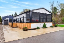 2 Oak-4449 Milburough Line  Burlington, ON L7P 0C5